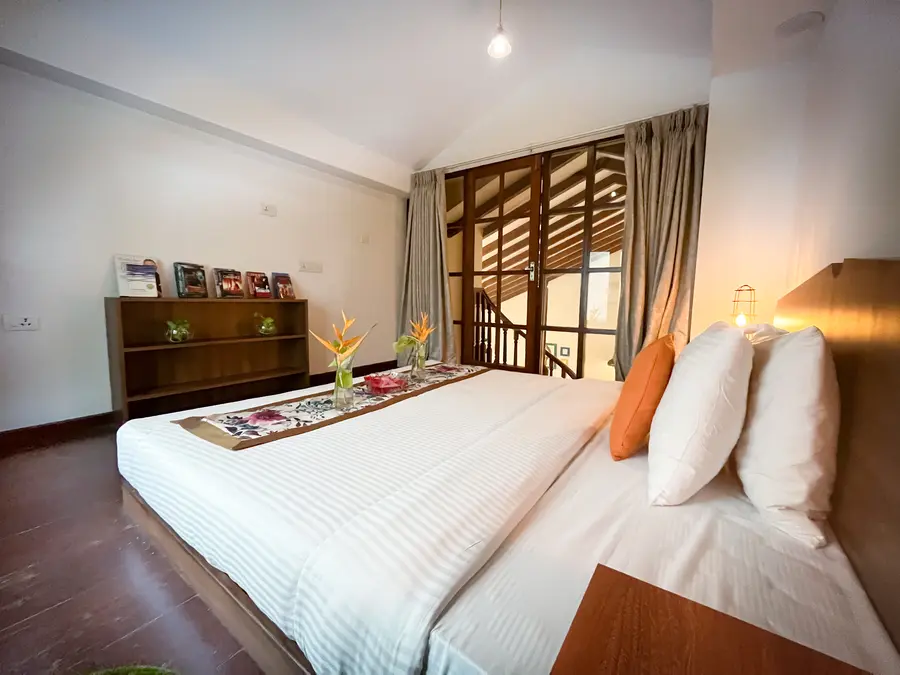 Acron Waterfront Penthouse Suite